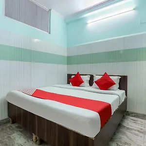 https://oyo-69486-royal-palace.hotelsdelhi.org